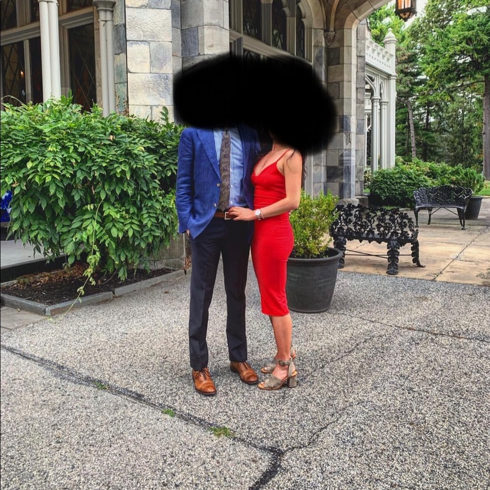 Lulu’s red body con dress